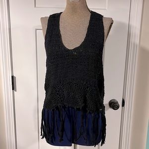 Billabong Women’s Fringe Crochet Top Size M